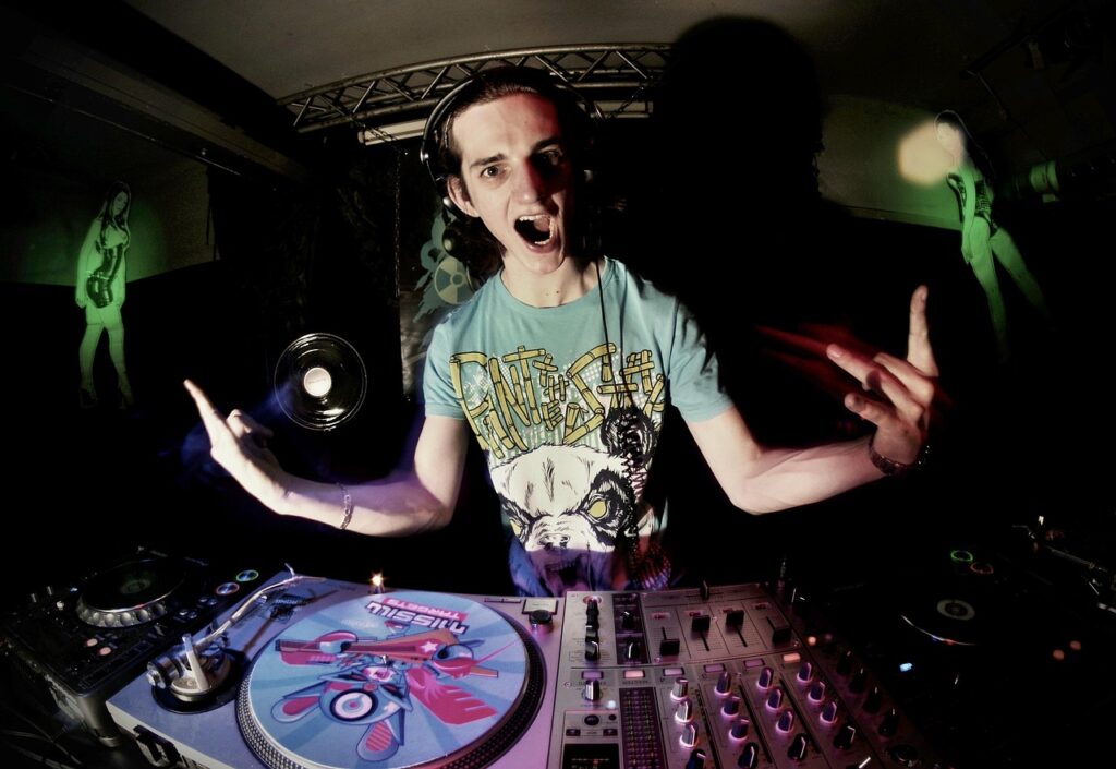 Der Soundtrack von Risiko und Belohnung: Was DJs und Casino-Spieler verbindet